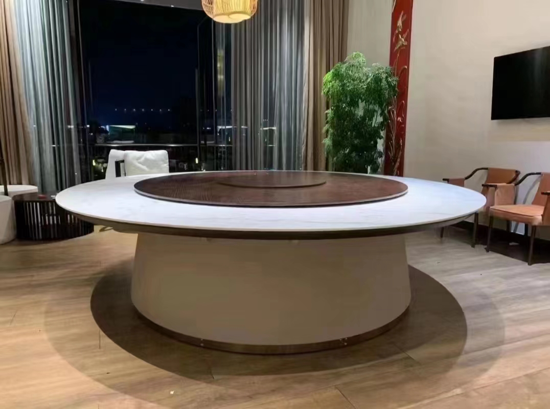 哪里卖的酒店桌椅便宜？ Where are the hotel tables