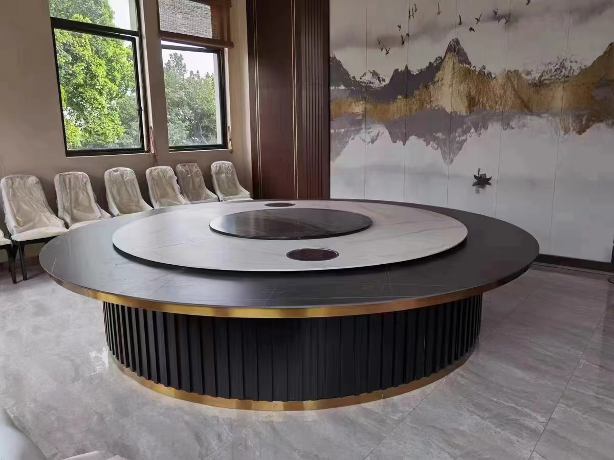 “不合身”的电动桌 An electric table that doesnt fi